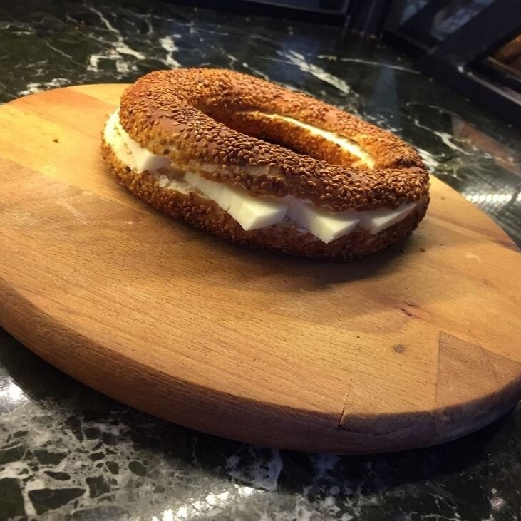 Simit Arası Krem Peynir