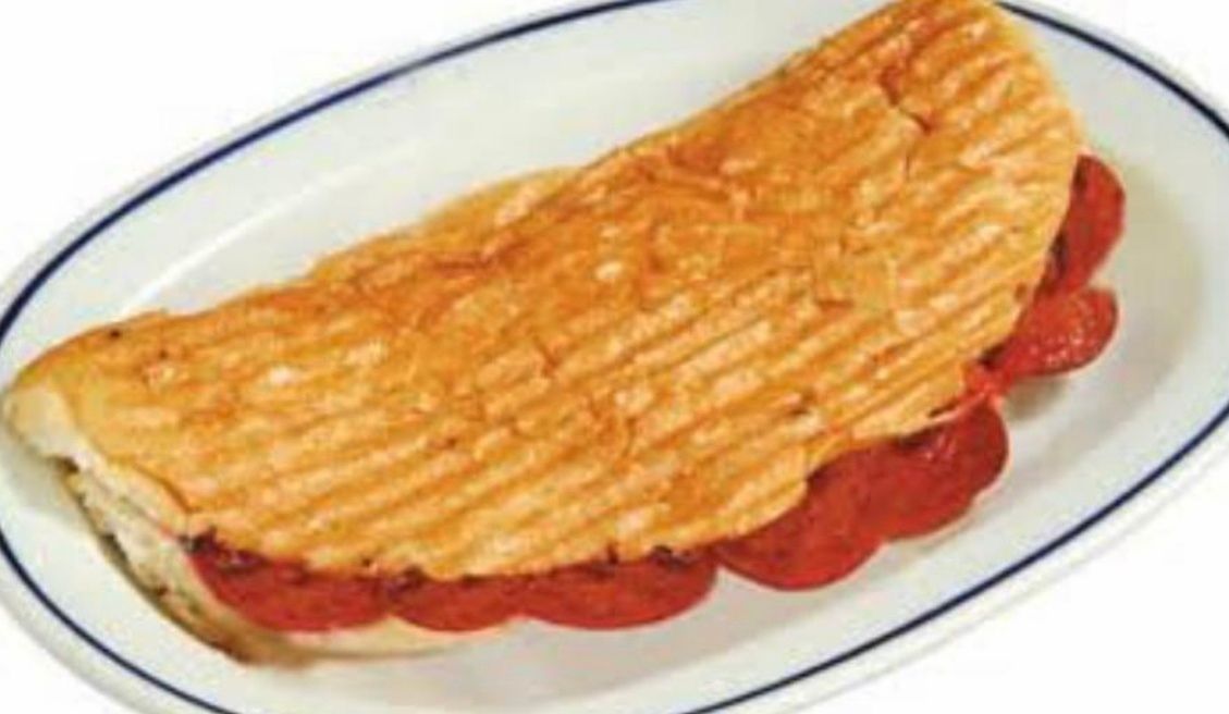 Sucuklu Tost