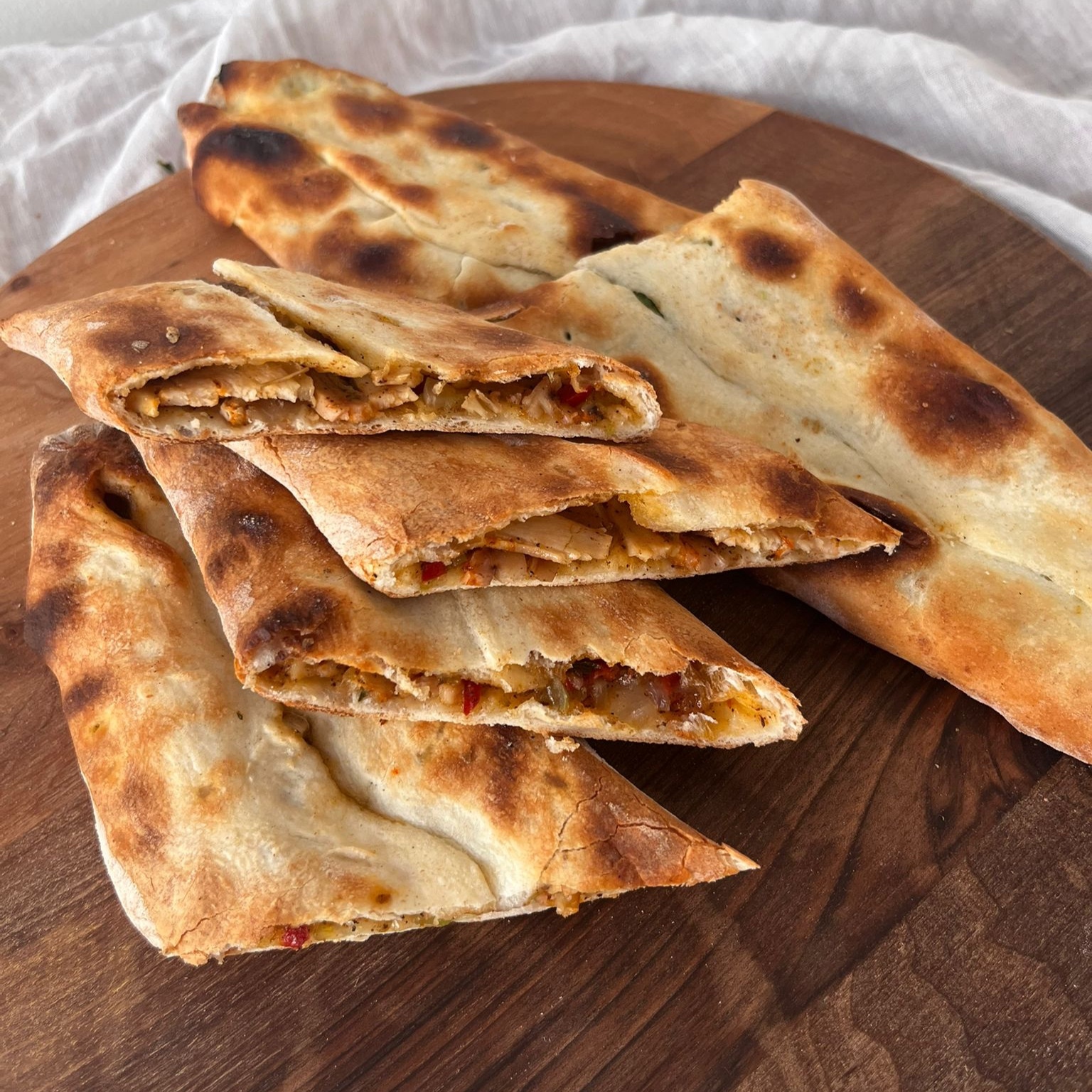 Tavuklu Kır Pidesi