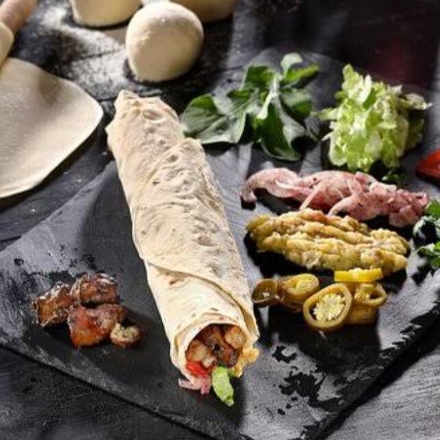 Özel Urfa Usulü Dürüm ( Acısız ) Satır Et Kıyım Special Urfa Dürüm Luxury Kebapçı Pir Hasan