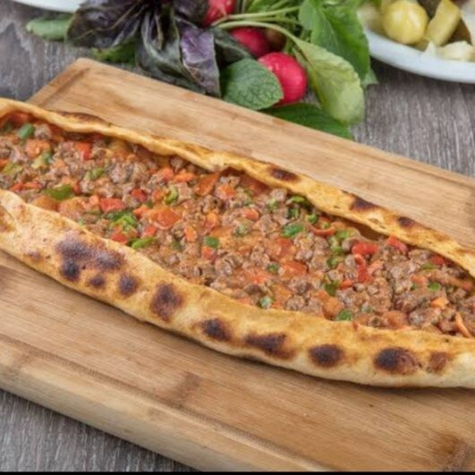 Kuşbaşılı Pide+Çorba+Kola 250Ml+Salata