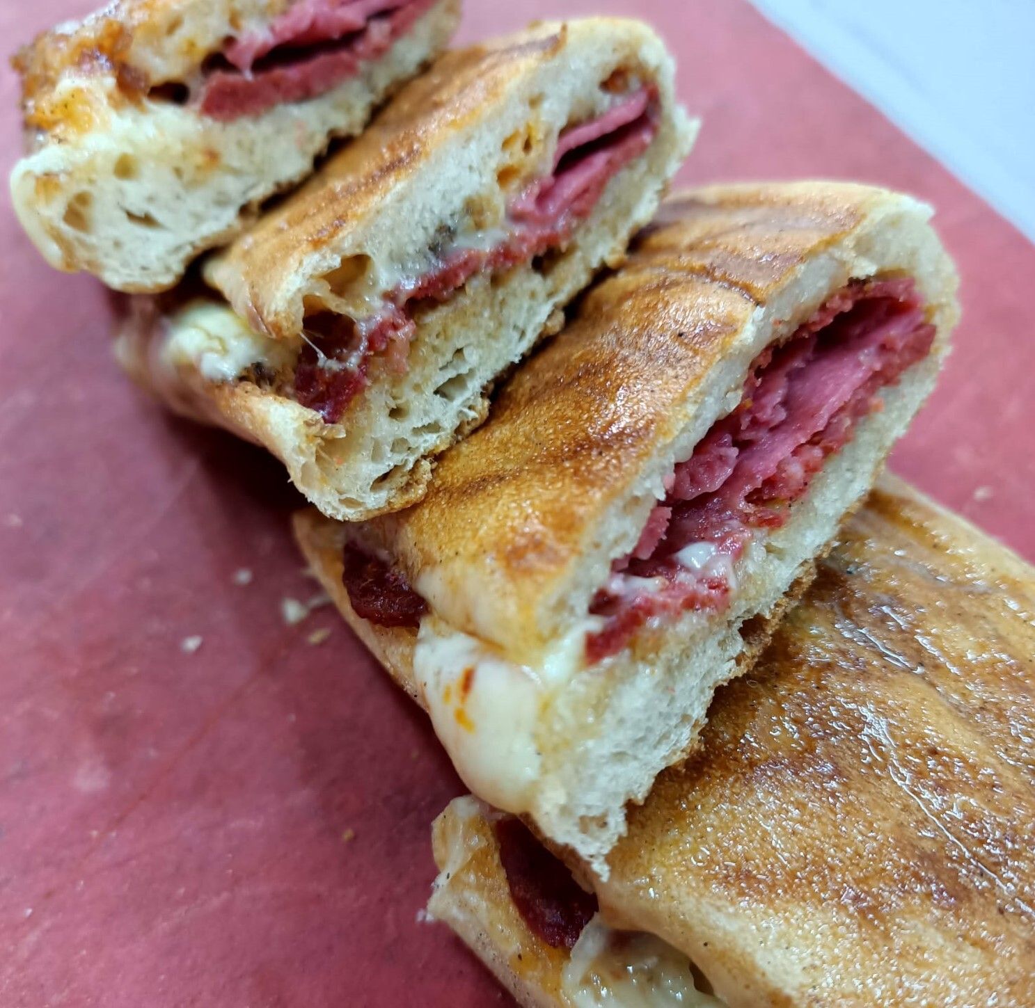 Kaşarlı Salamlı Tost