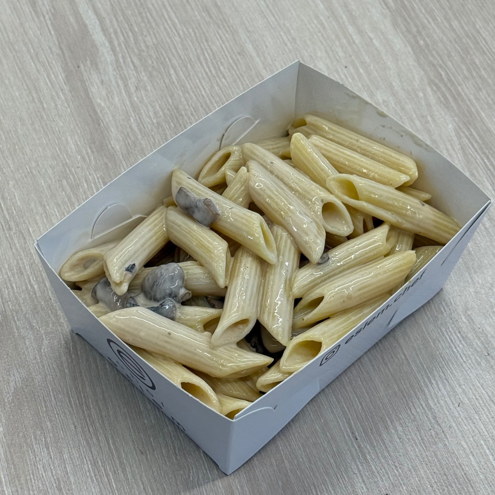 Kremalı Mantarlı Makarna