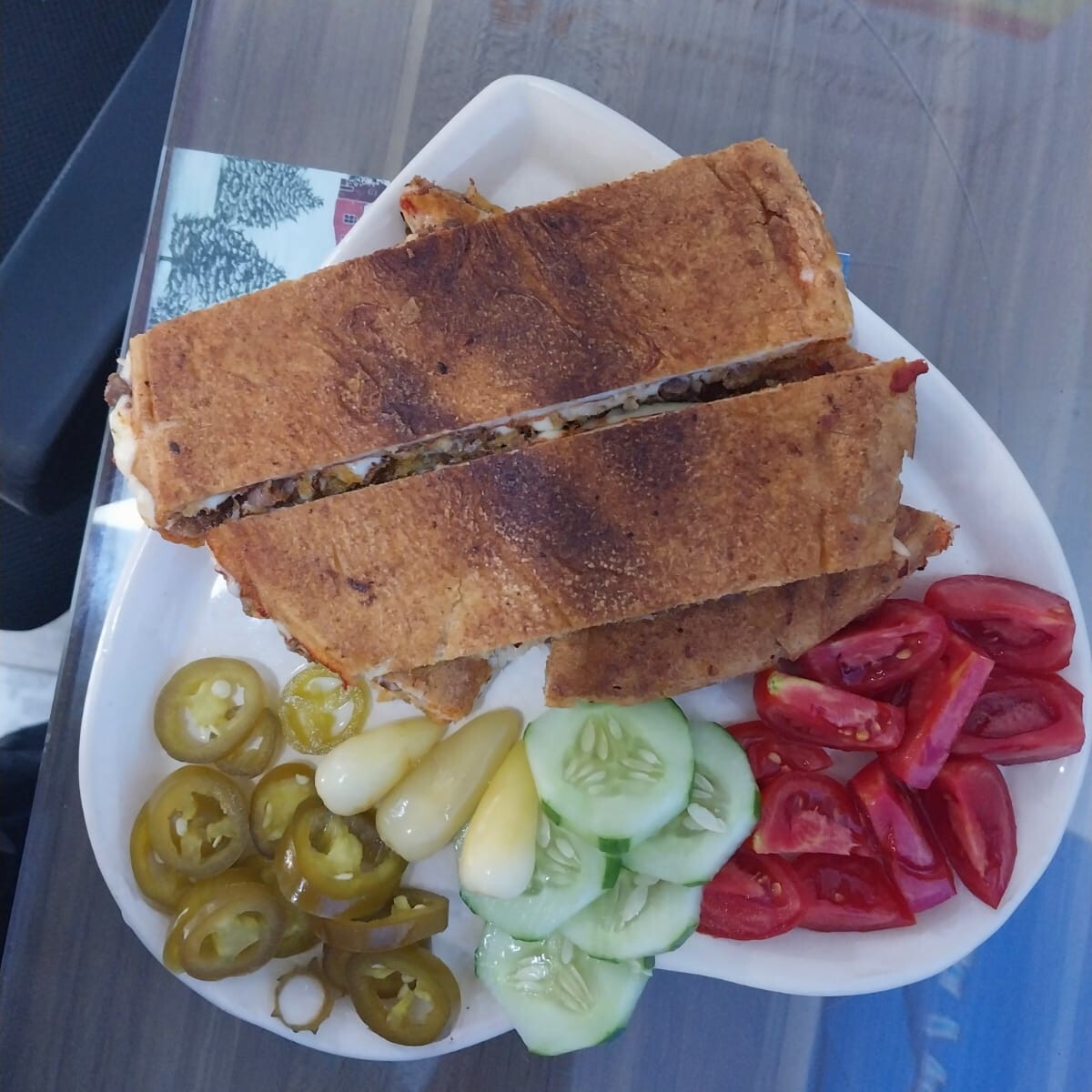 Kavurmalı Kaşarlı Tost