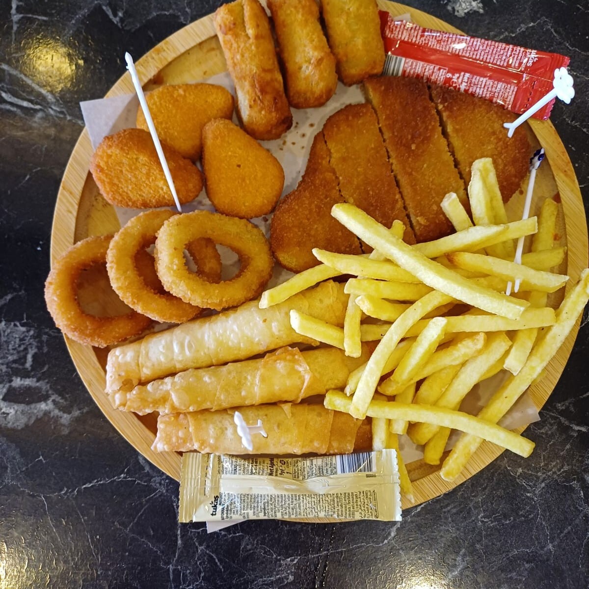 Duble Atıştırma Tabağı