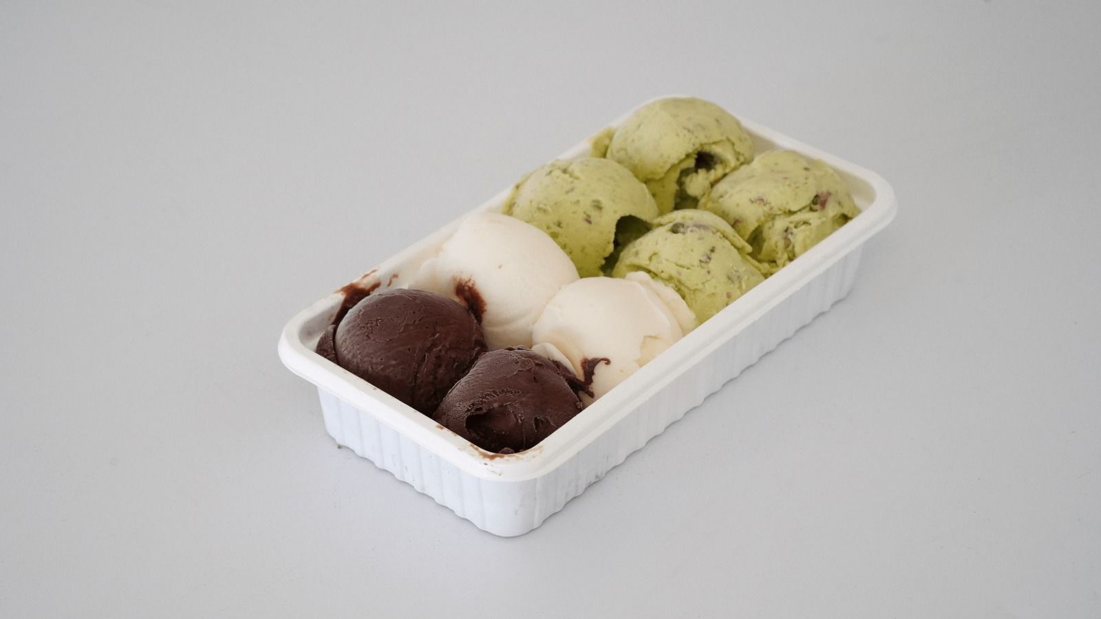 Sütlü & Çikolata & Fıstıklı Dondurma 500gr