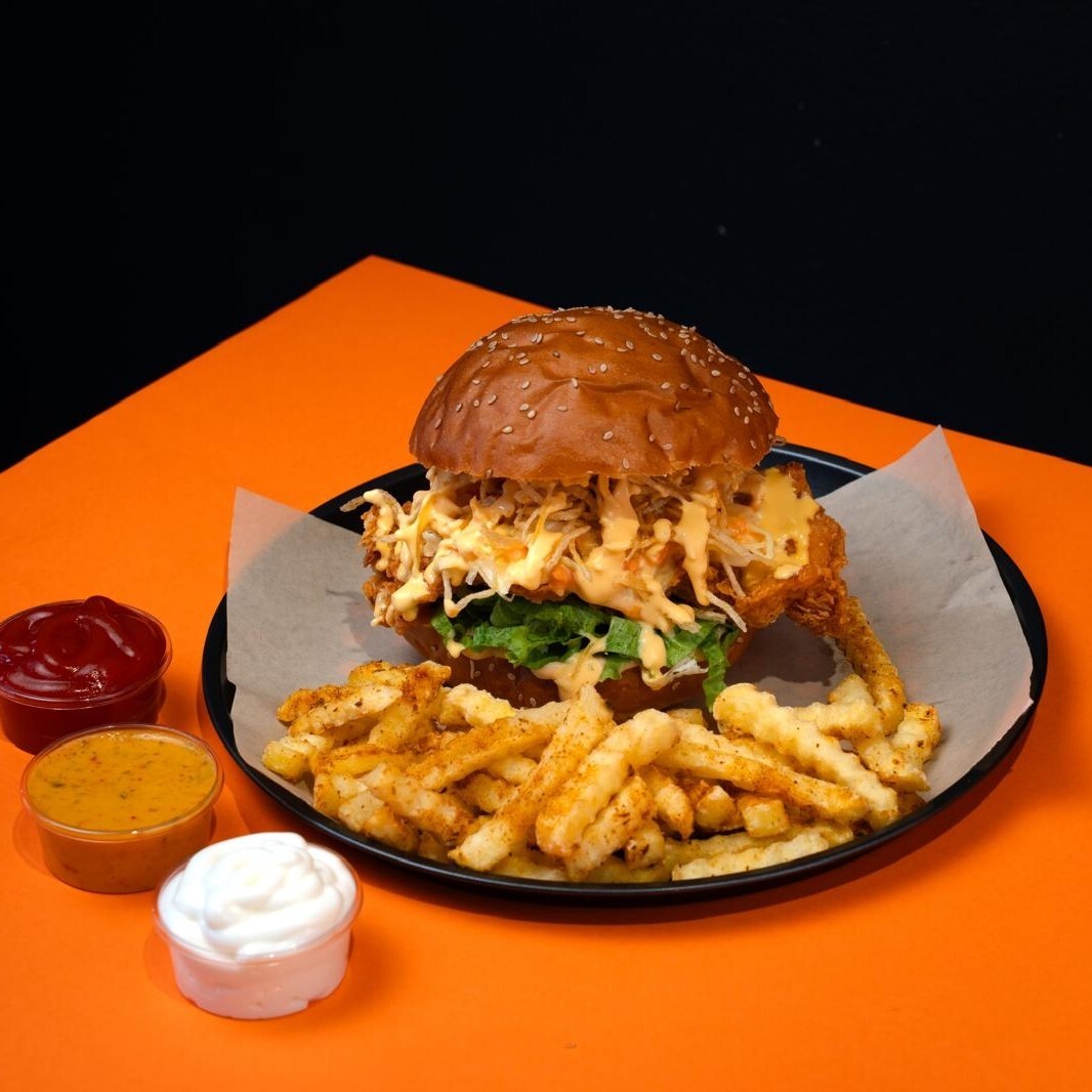 Wfc Orange Burger + (200 ml) Coca-Cola