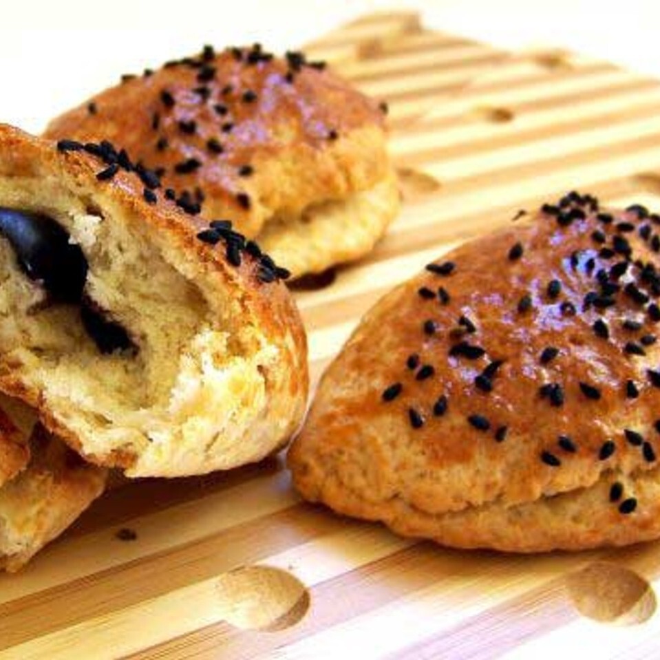 Zeytinli Poğaça