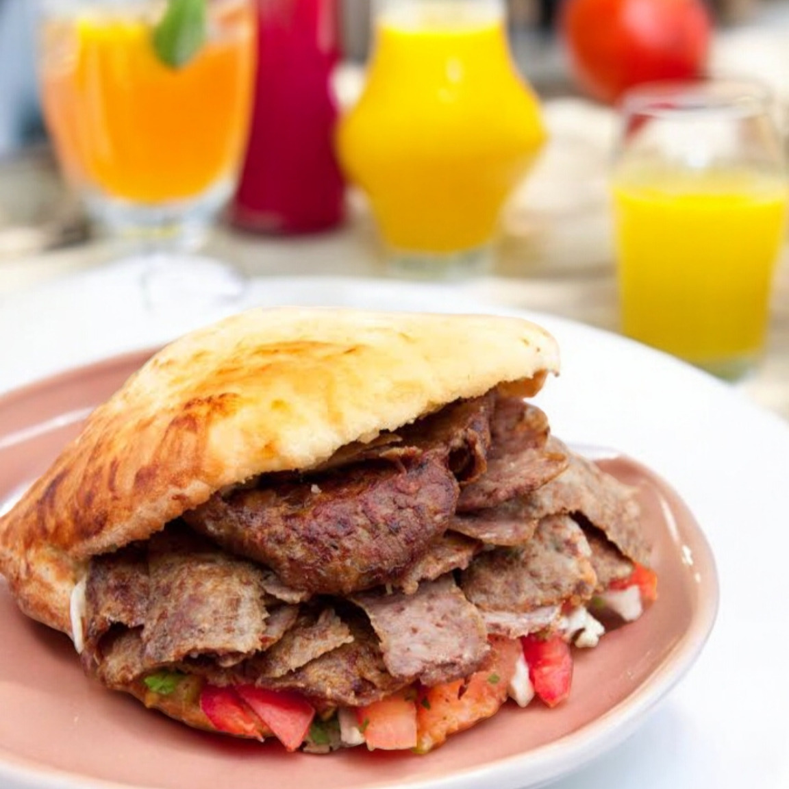 American Burger Sos ile Kentucky Soslu VIP Tombik Et Döner