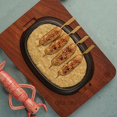 112 Patlıcanlı Tom Yum Soslu Satay Şiş