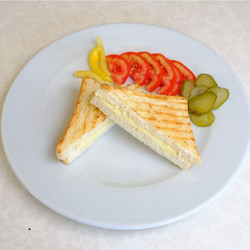 Tost Ekmeğine Kaşarlı Tost