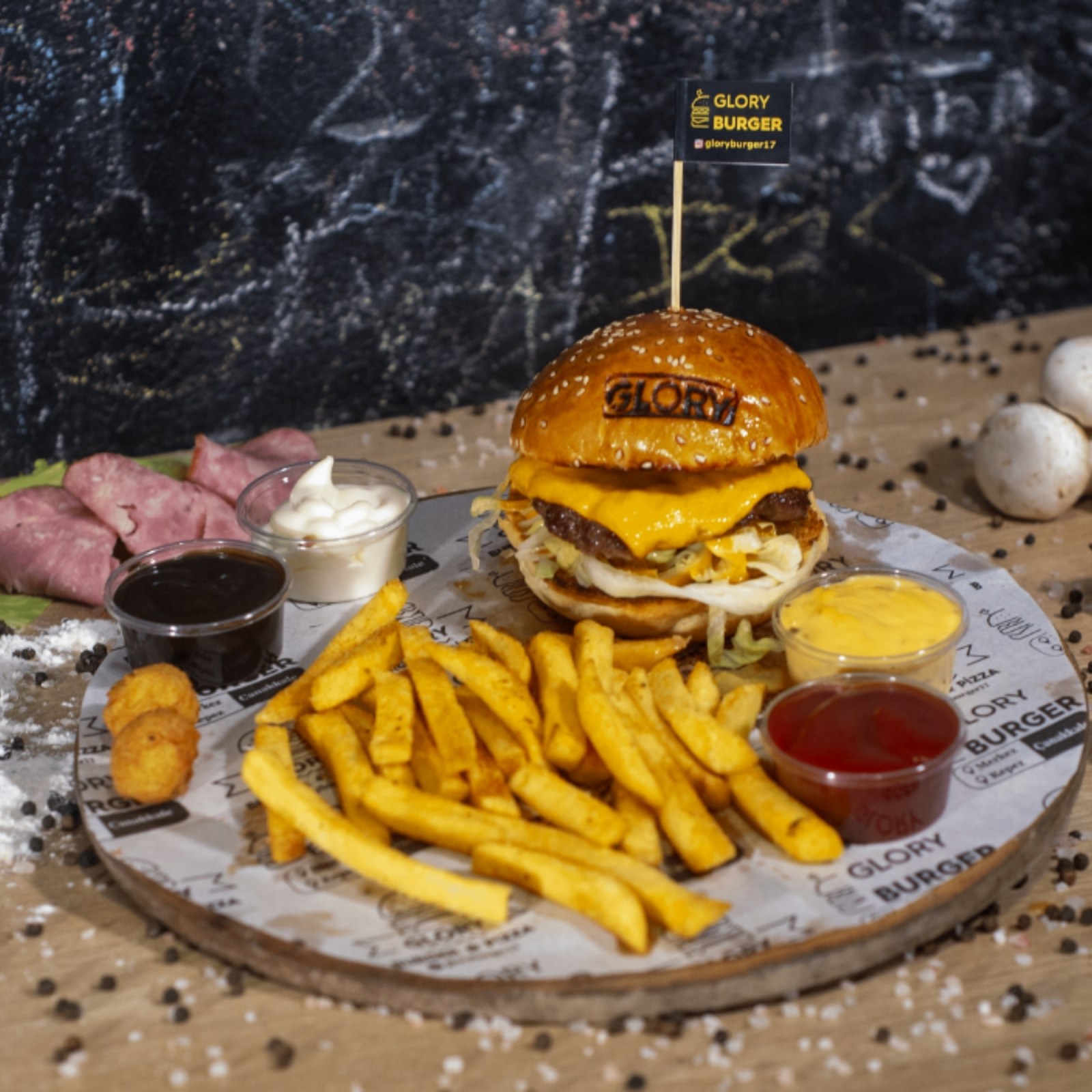 Glory Cheese Burger