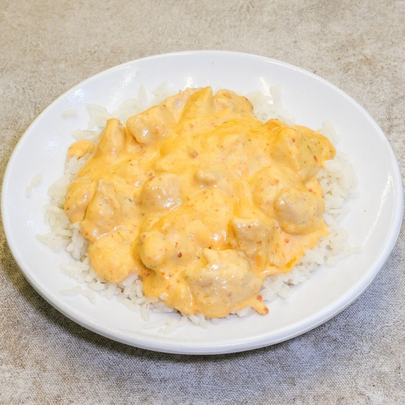 Peri Peri Soslu Tavuk Pilav (Acılı)