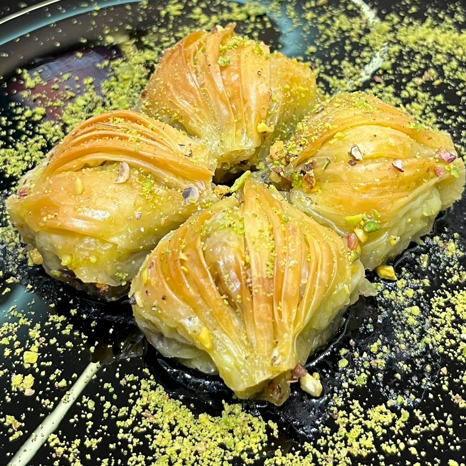 Fıstıklı Midye (1KG)