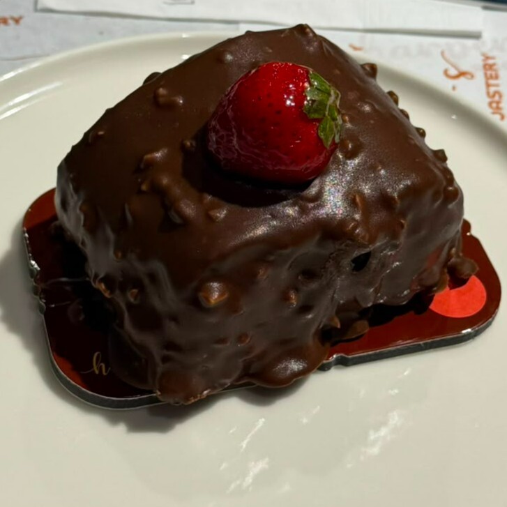 Çilekli Magnum Sarma