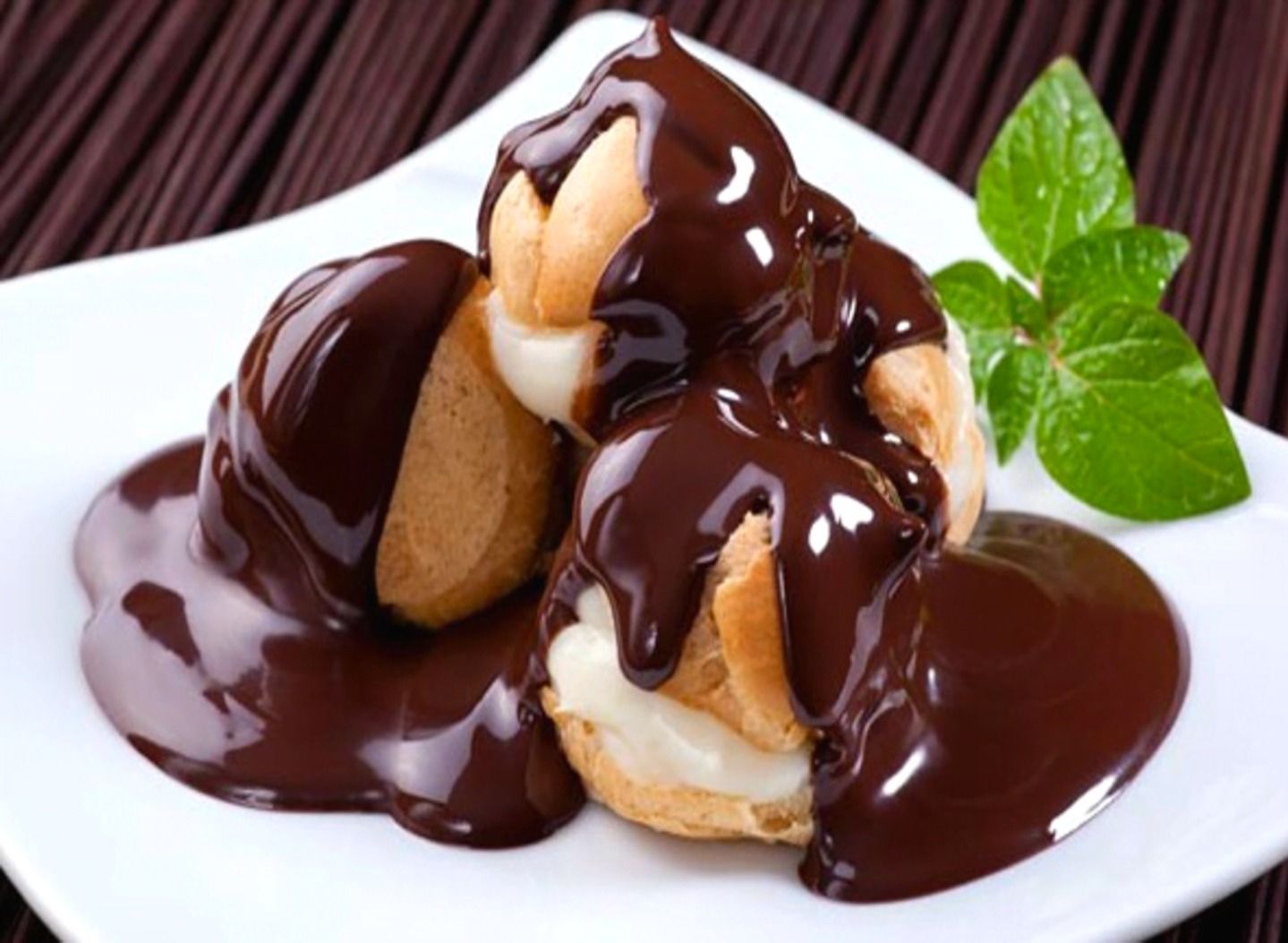 Profiterol (1 kg)