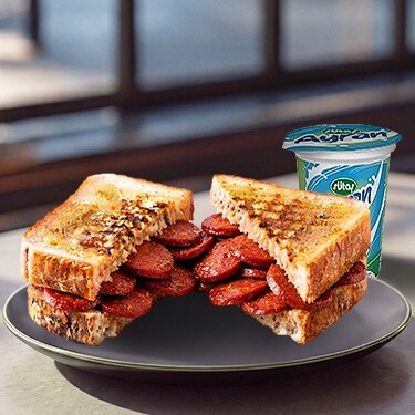 Sucuklu Tost Original