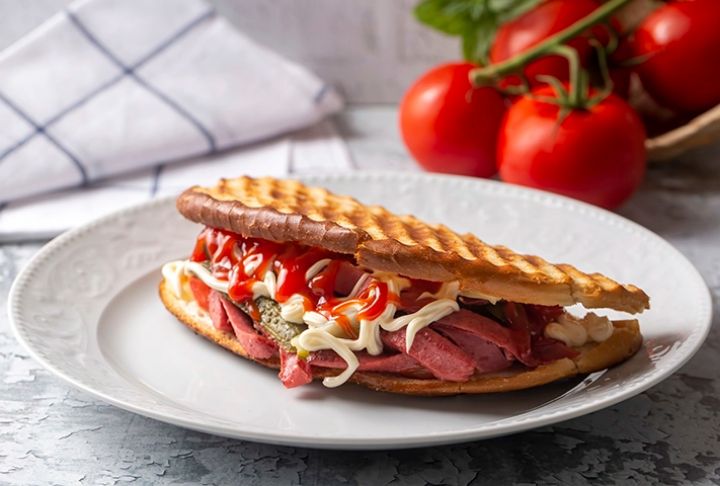 Ayvalık Tost