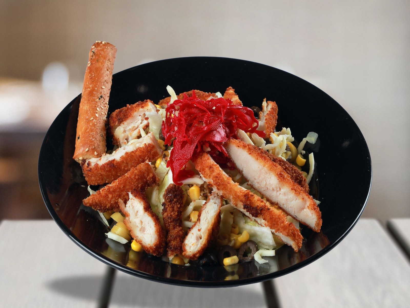 Çıtır Tavuklu Salata