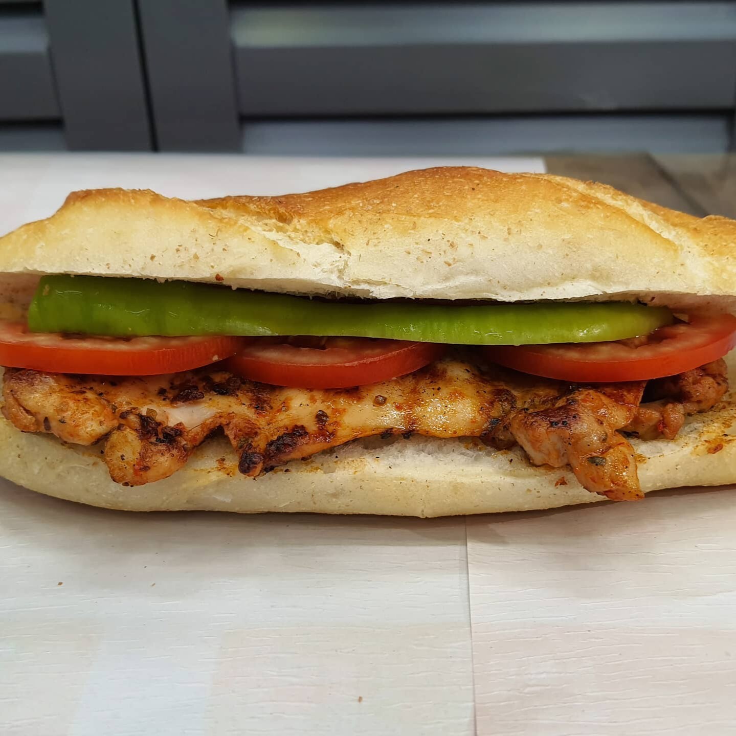 4/3 Çeyrek Ekmek Arası Tavuk Pirzola