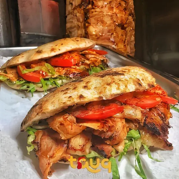 Tereyağlı Gobit Ekmek Arası Tavuk Döner