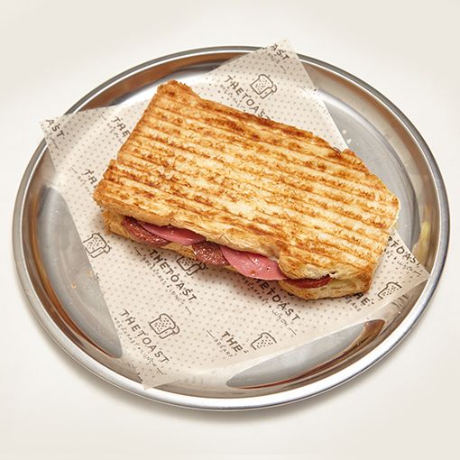 Sucuklu & Salamlı & Kaşarlı Tost