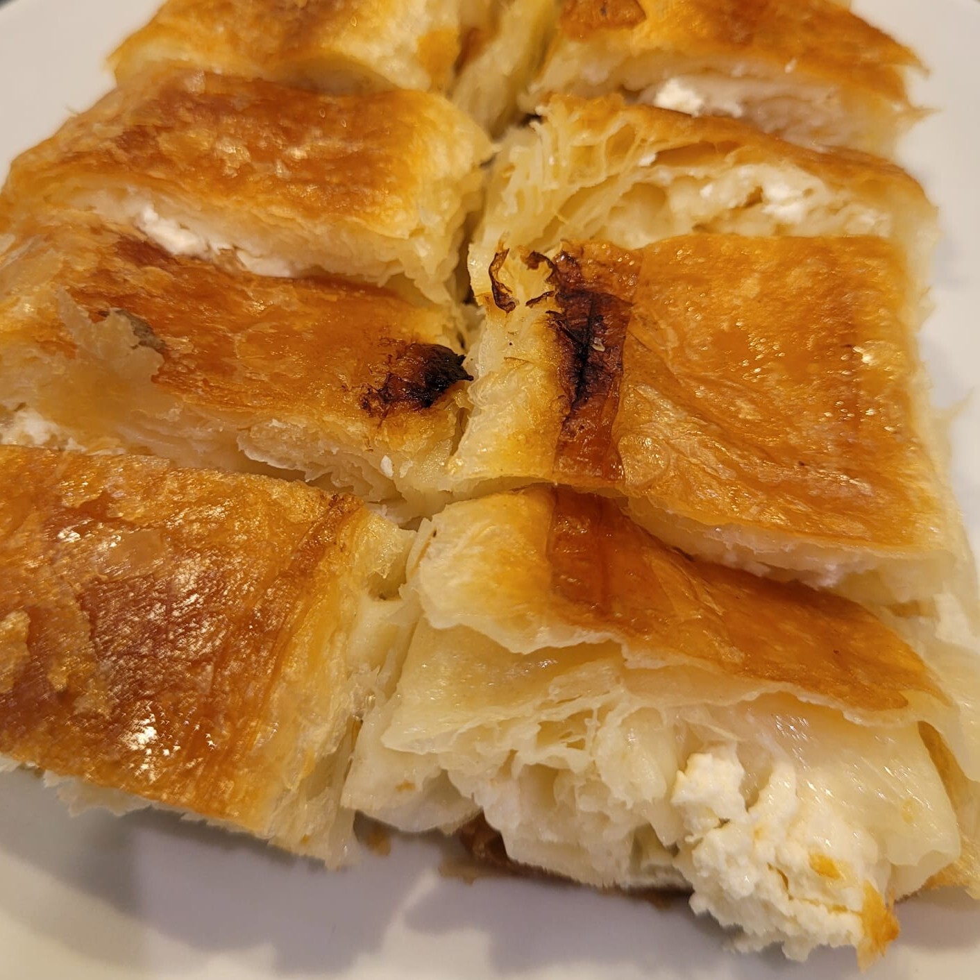 Peynirli Kol Böreği (500 gr)