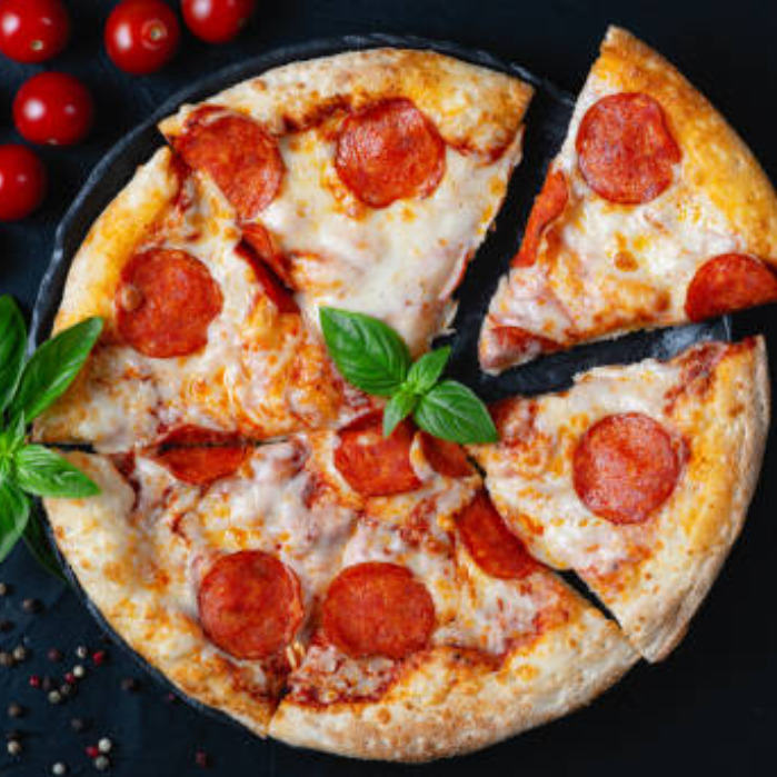 İki Kişilik Sucuklu Kaşarlı Pizza