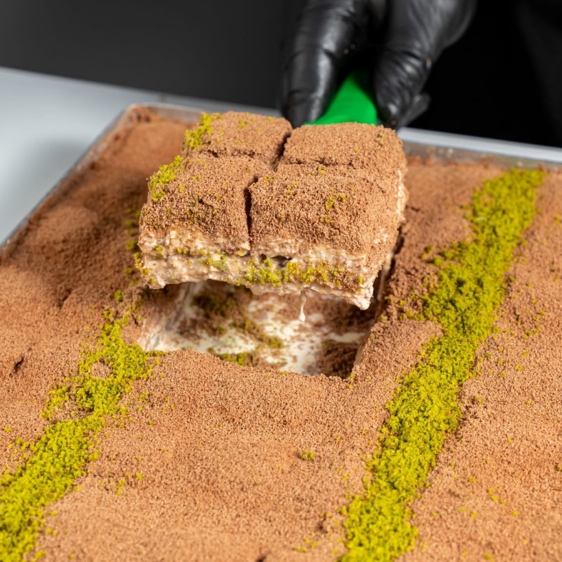 Çikolatalı Antep Fıstıklı Soğuk Baklava (800 Gr)