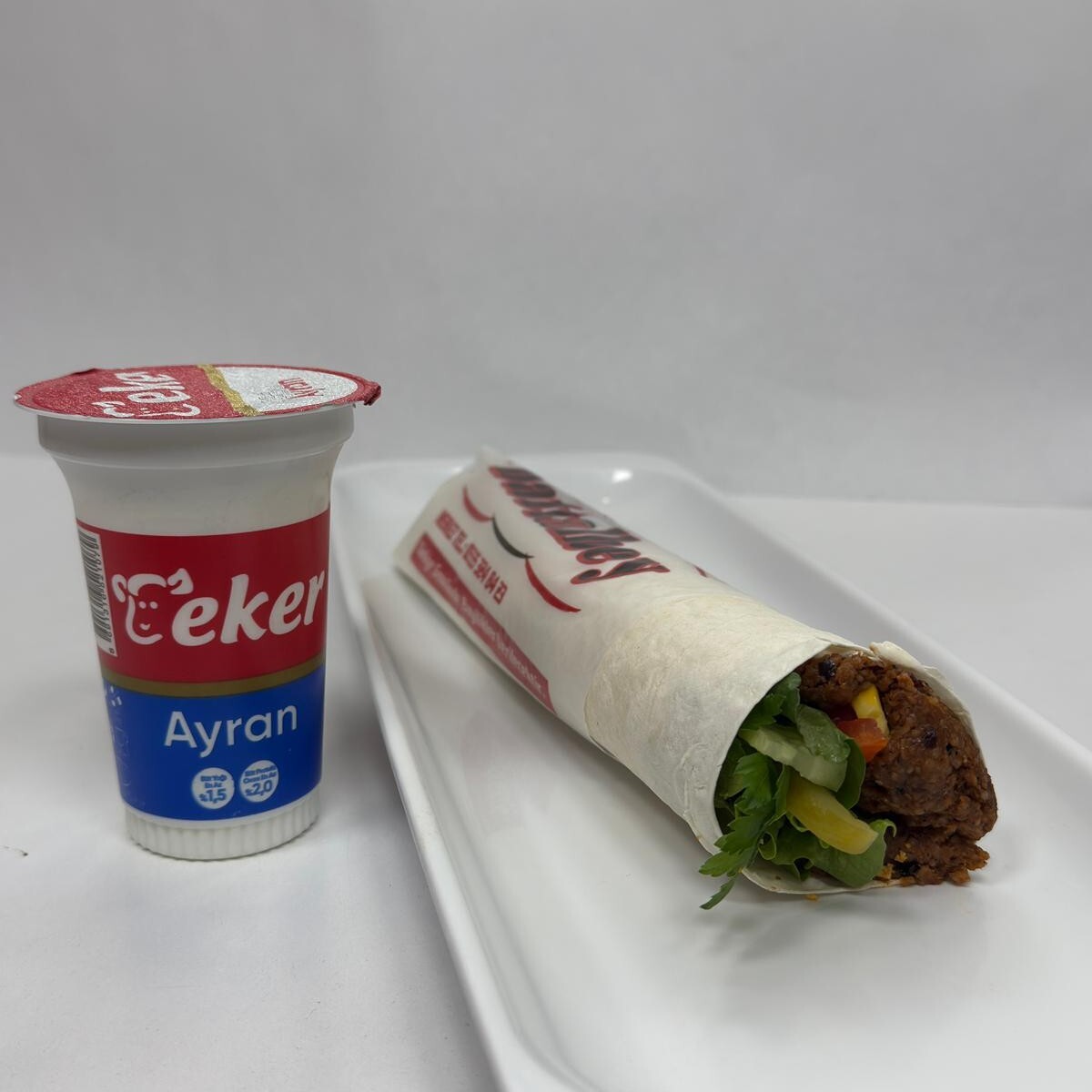 Ultra Mega Çiğ Köfte Dürüm Menü (200 gr)