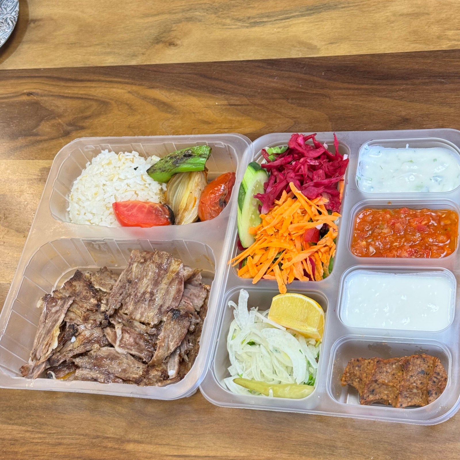 YAPRAK ET DÖNER 1,5 PORSİYON