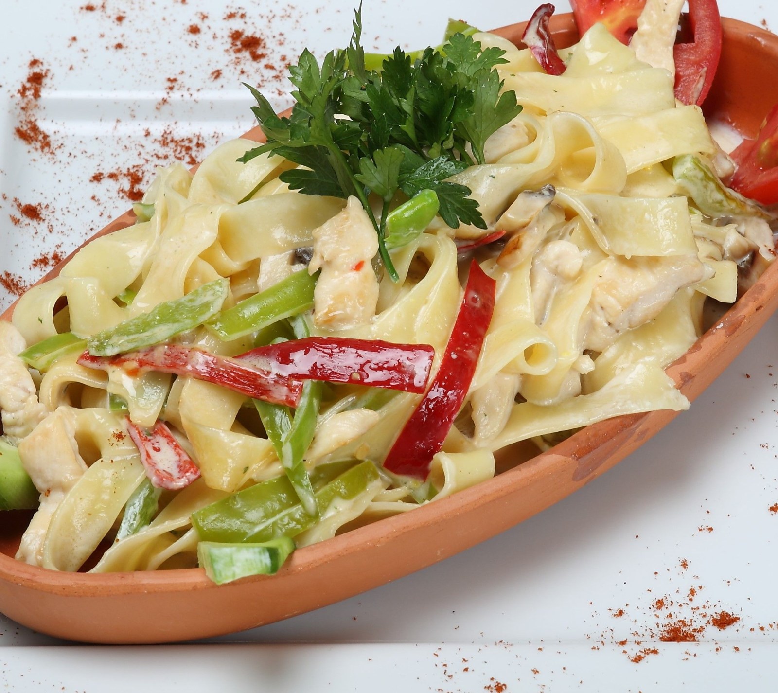 Fettuccini Bolonez