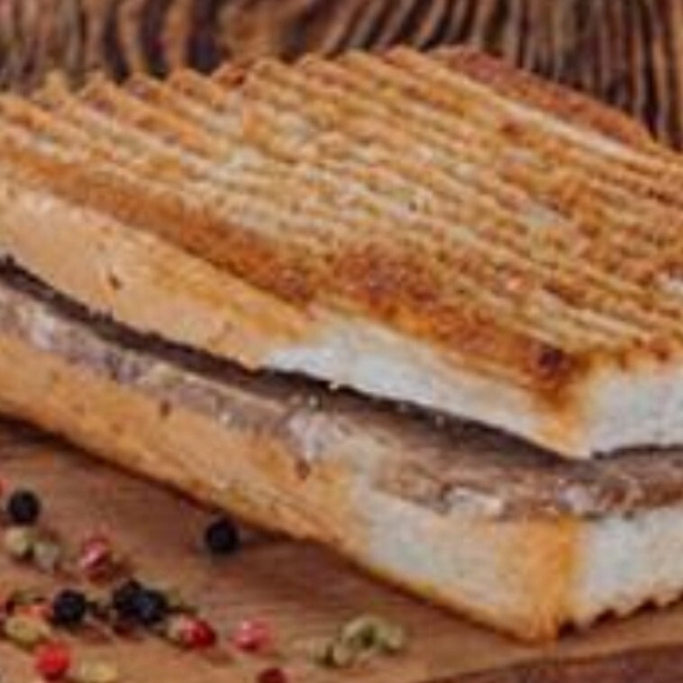 Kavurmalı Kaşarlı tost
