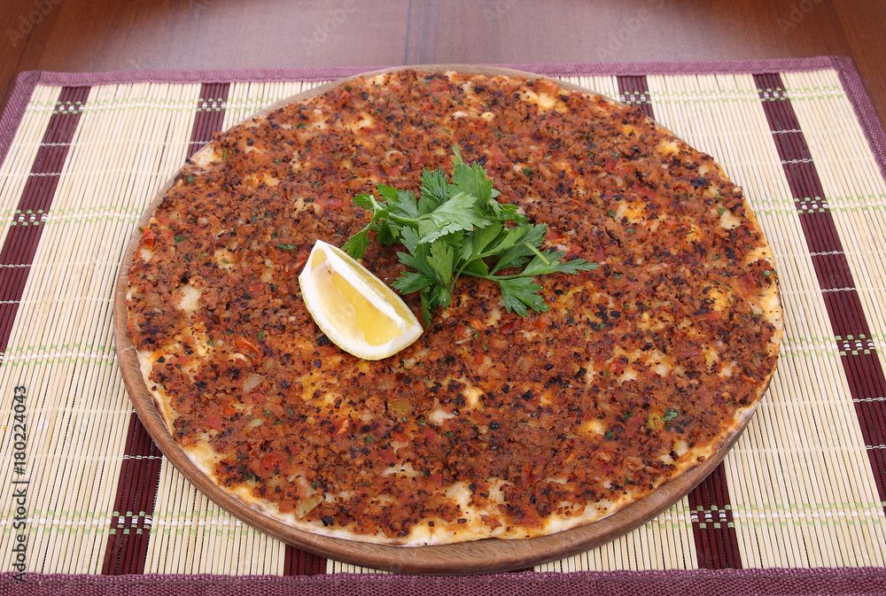 Urfa Lahmacun