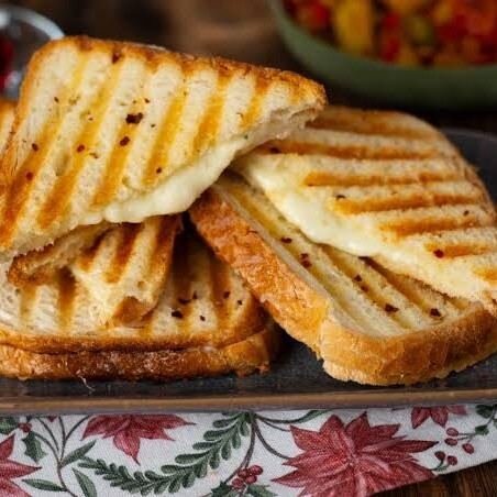 Tost Kaşarlı