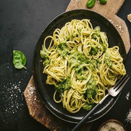 Pesto Soslu Linguine