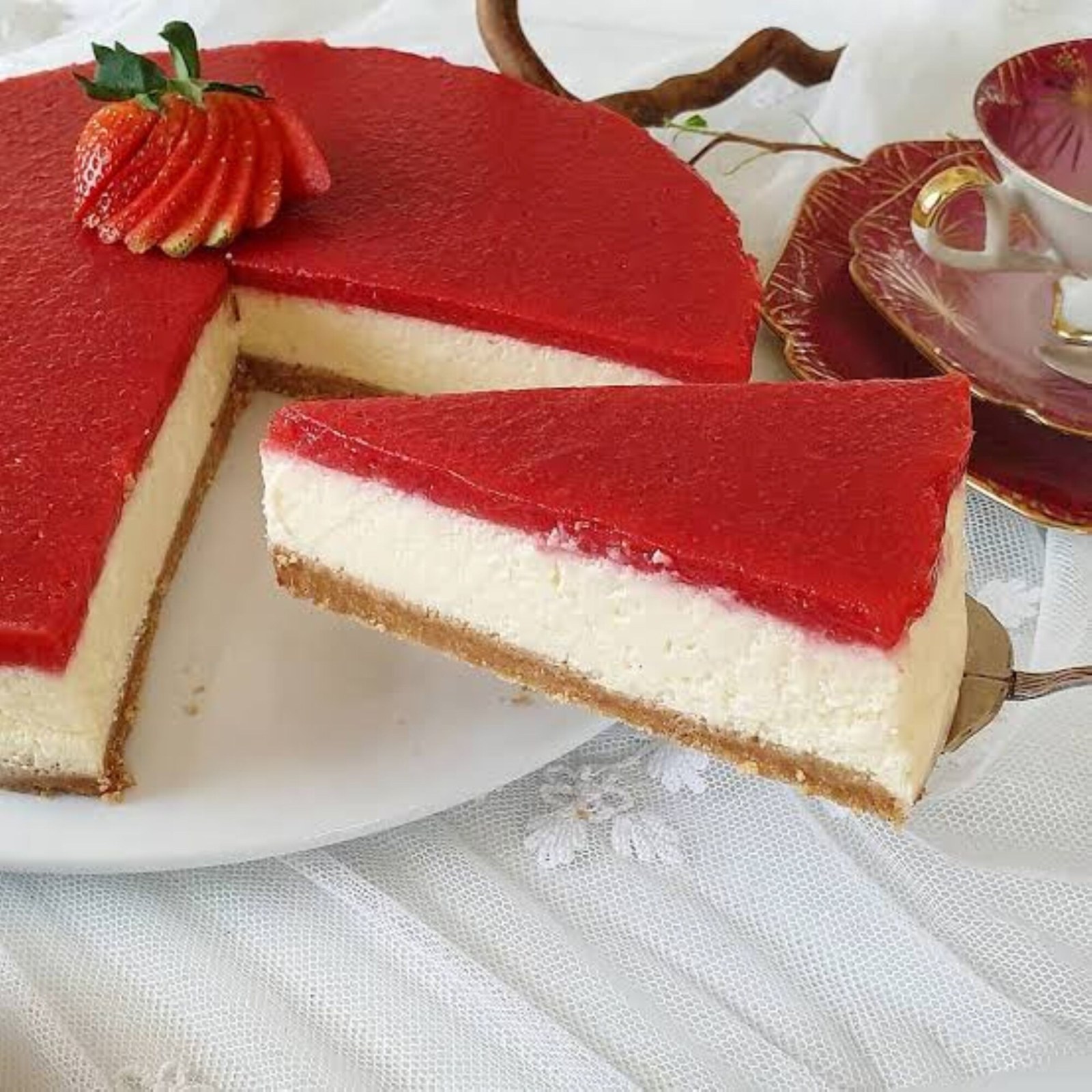 Çilekli cheesecake