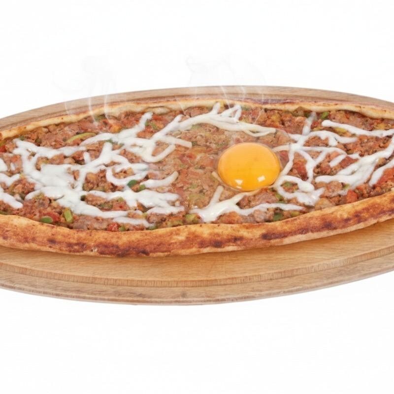 Kıymalı Yumurtalı Pide