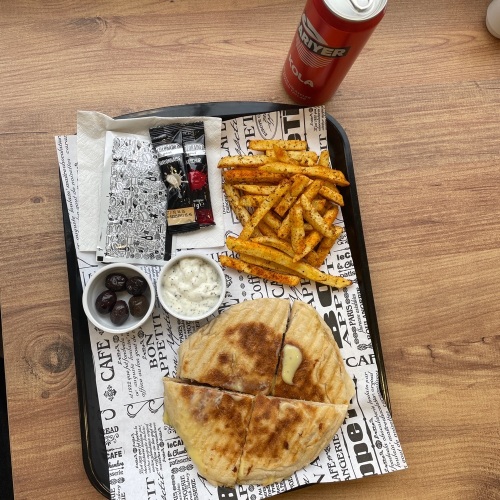 Kaşarlı Tost Menü