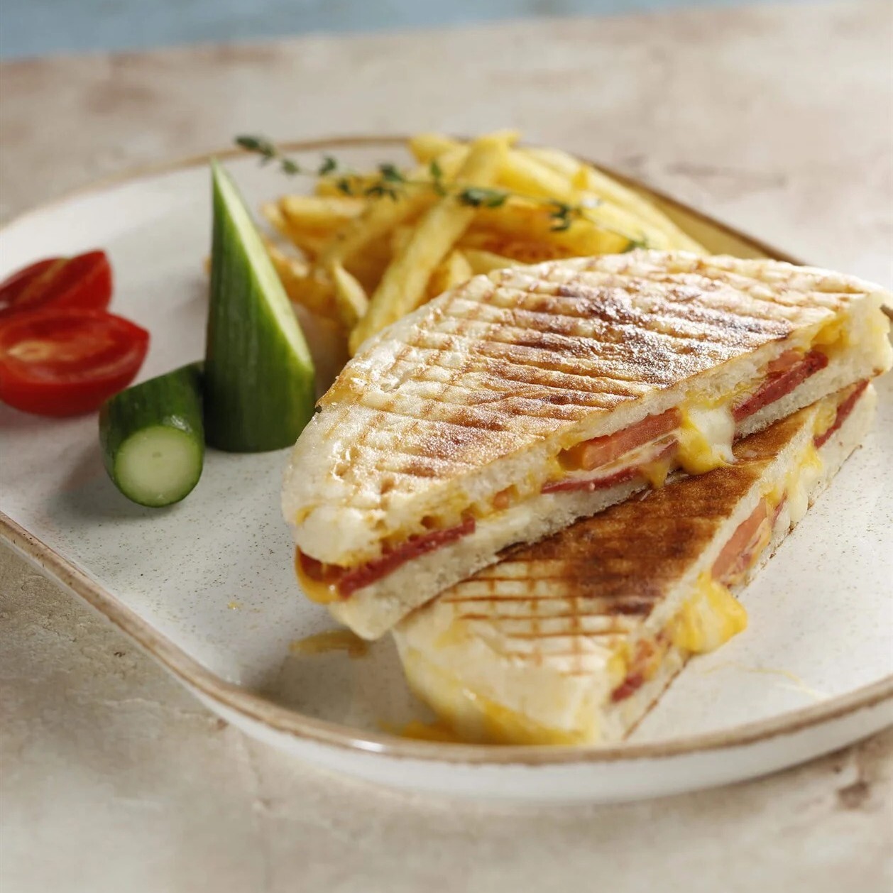 Bazlama Karışık Tost