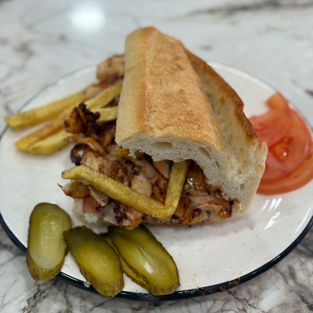 Yarım Döner + İçecek