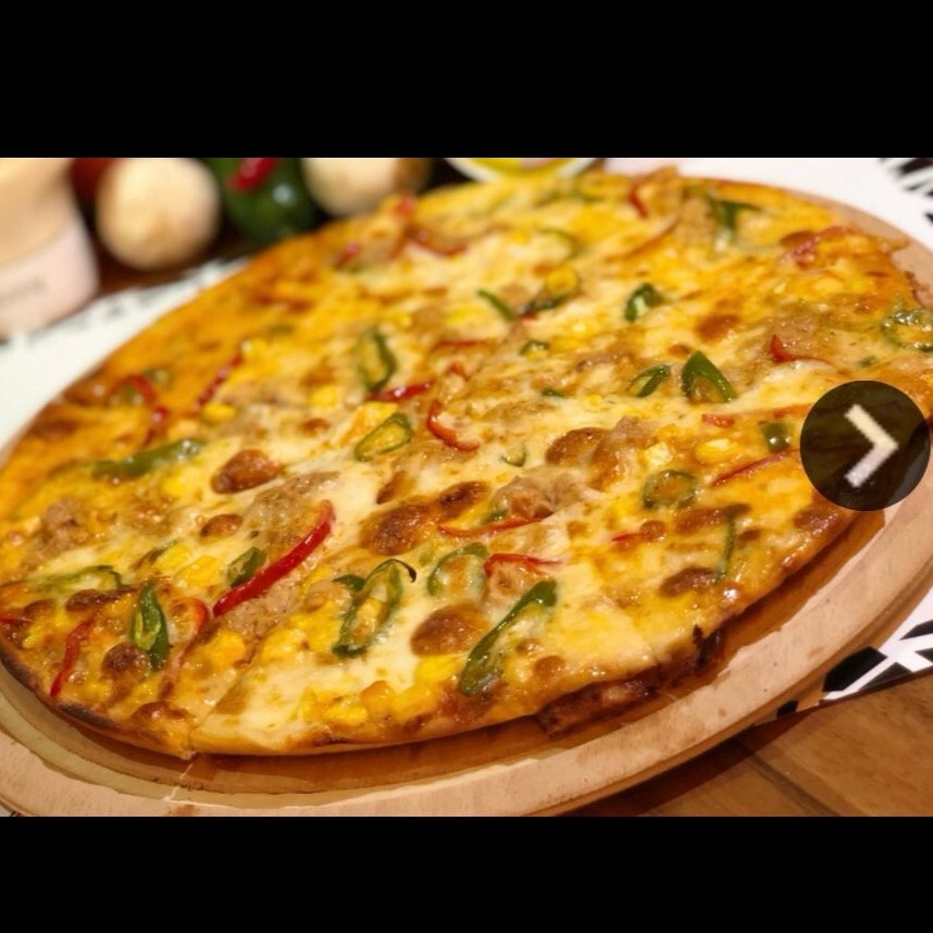 Ton Balıklı Pizza (Büyük Boy)