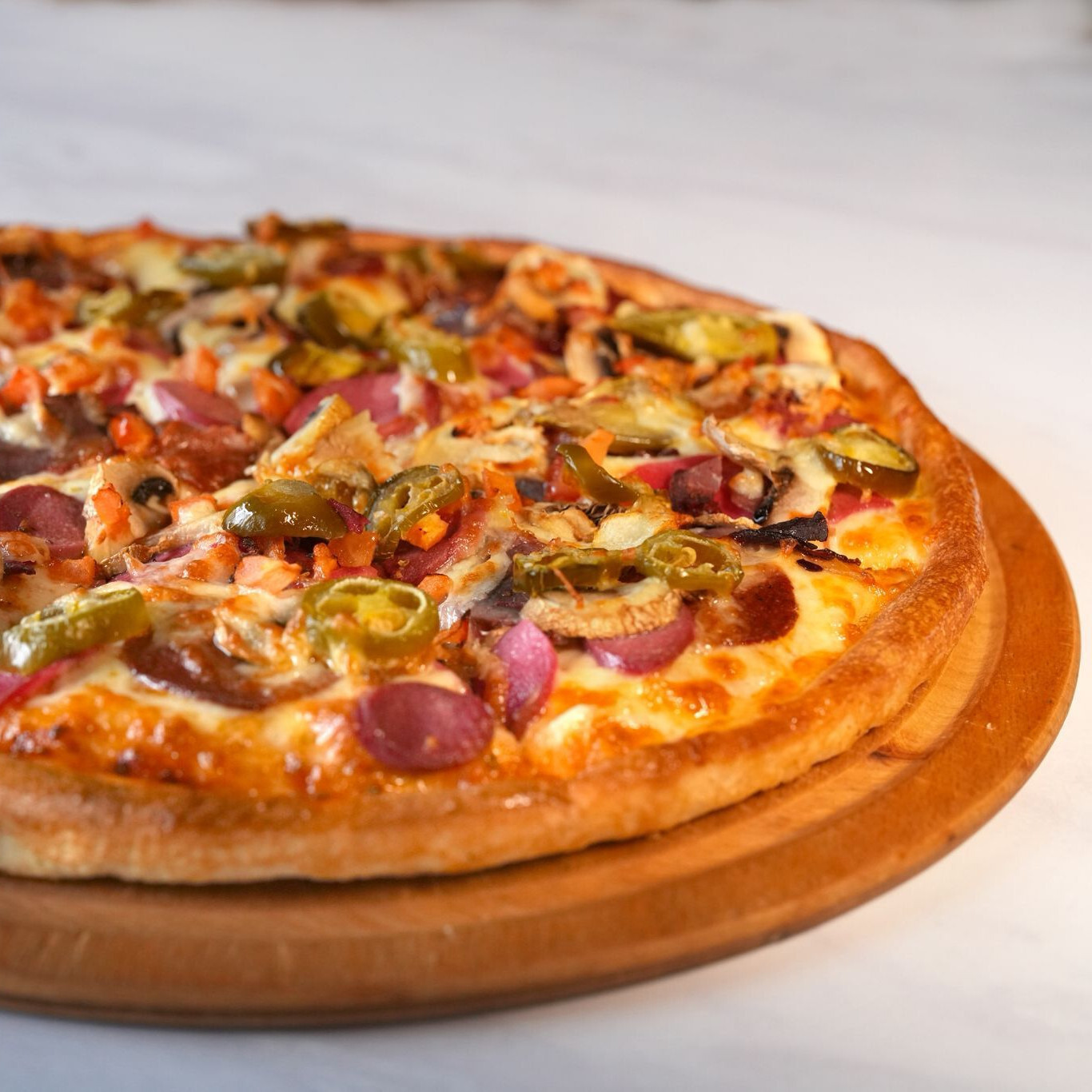Pizzante Special Pizza (Büyük) Menü