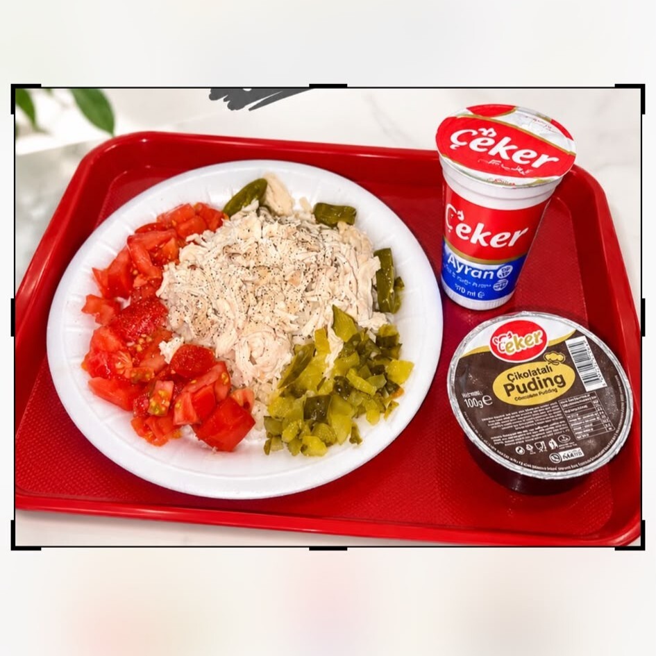 Pilav Menü (Tavuklu Pilav + K. Ayran + Tatlı)