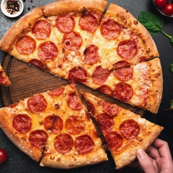 Pepperoni Pizza (Büyük)