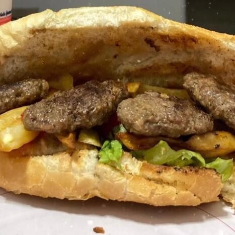 Ekmek Arası Izgara Köfte Menü