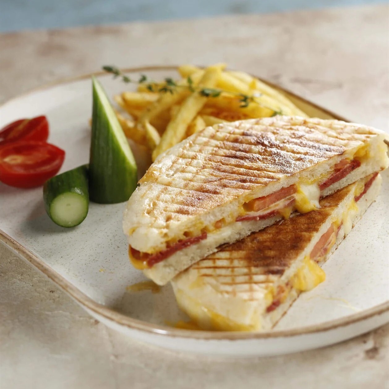 Bazlama Karışık Tost
