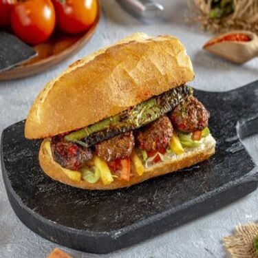 Yarım Ekmek Köfte