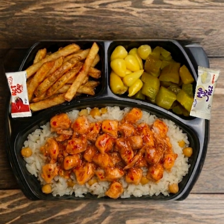 Sweet Chilli Tavuklu Mısırlı Pilav (350 gr)