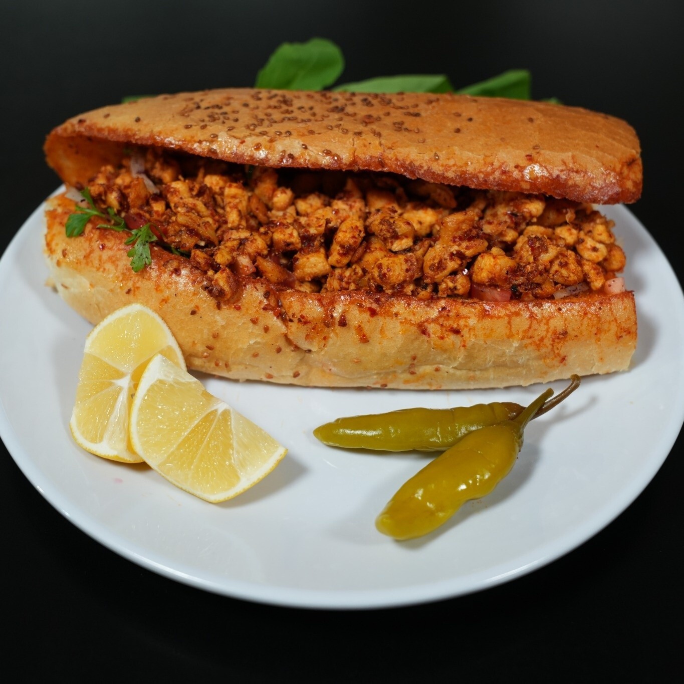Tavuk Yarım Ekmek ( 70 gr. Et )